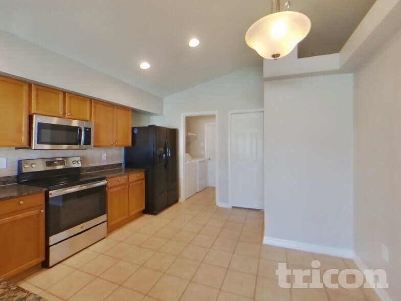 Building Photo - 13017 Brant Tree Dr