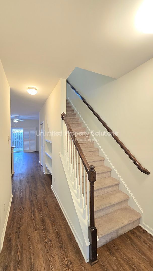 Building Photo - 4643 Andros Ln