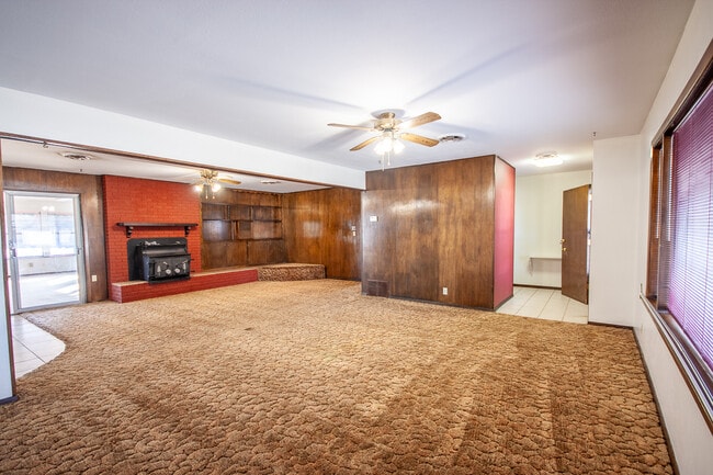 Building Photo - 1321 Piedmont Dr