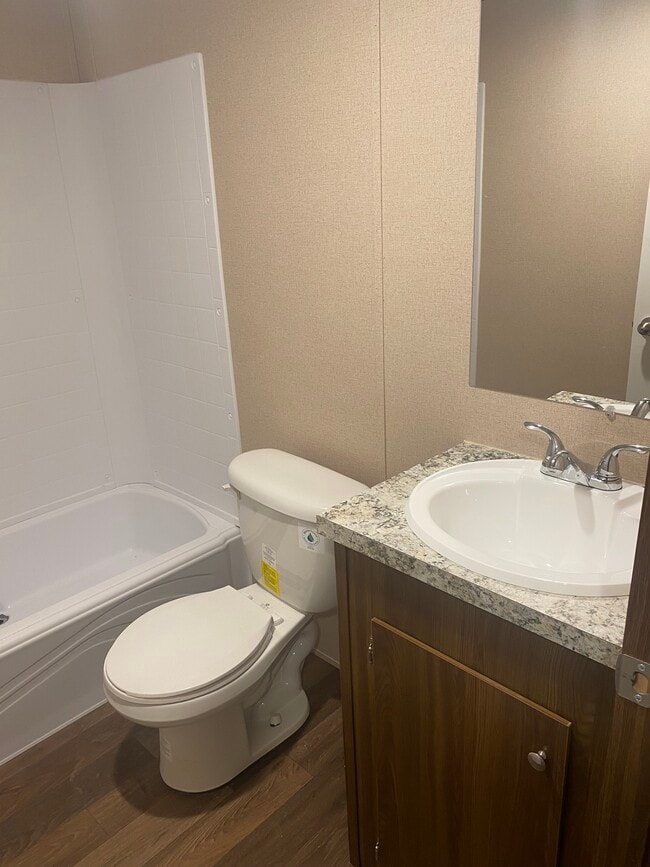 Building Photo - 339 Water Brook Dr