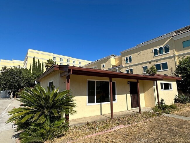 Building Photo - 1540 Abbot Ave