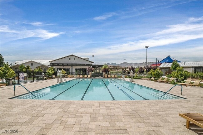 Building Photo - 8925 Grabill Spruce St