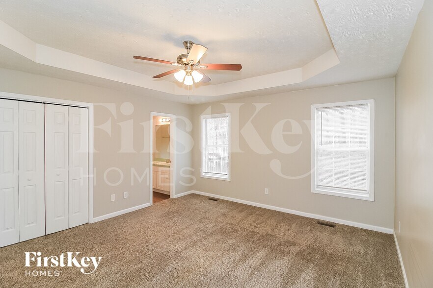 Building Photo - 4860 Wade Valley Way