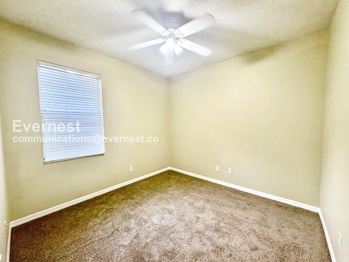 Building Photo - 7002 Potomac Cir