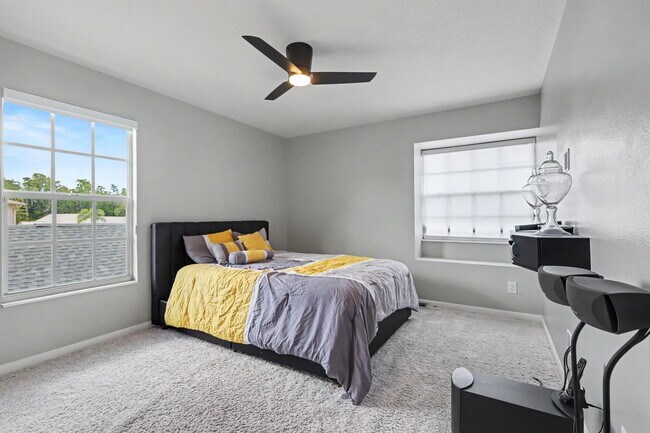 Building Photo - 6600 Gentle Ben Cir
