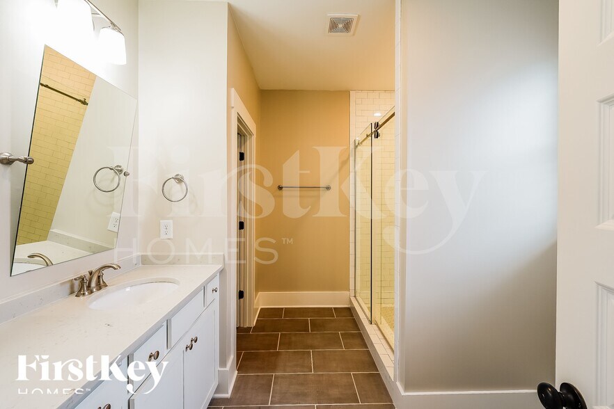 Building Photo - 4953 Natalie Way