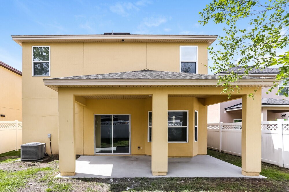 Building Photo - 497 Deercroft Ln