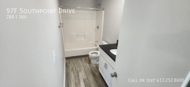 Building Photo - 97 Southpoint Dr