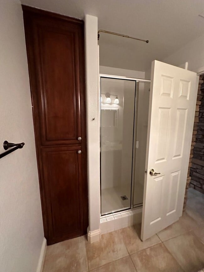 Building Photo - Stunning La Costa Valley Furnished Home