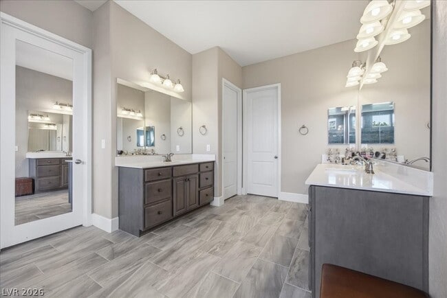 Building Photo - 6248 Carol Butte Ct