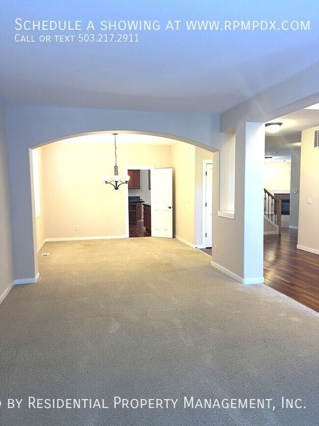 Building Photo - 15355 SW Greenfield Dr