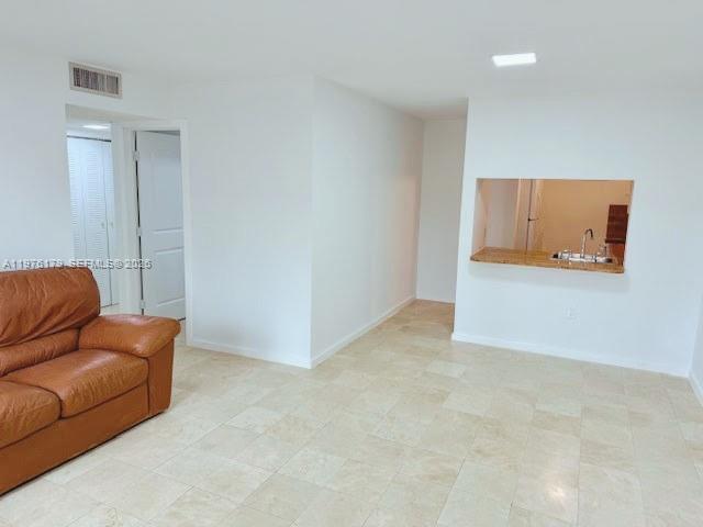 Building Photo - 1250 NE 119th St