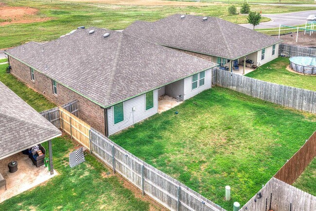 Building Photo - 4405 Montage Blvd