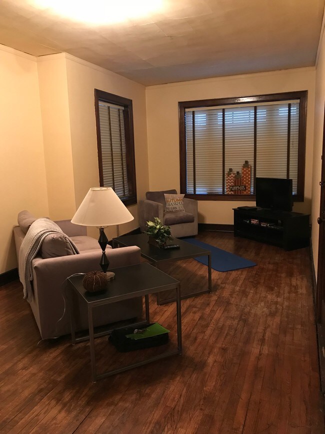 The Mason Sherman Apartments 909 Spring St Michigan City IN 46360