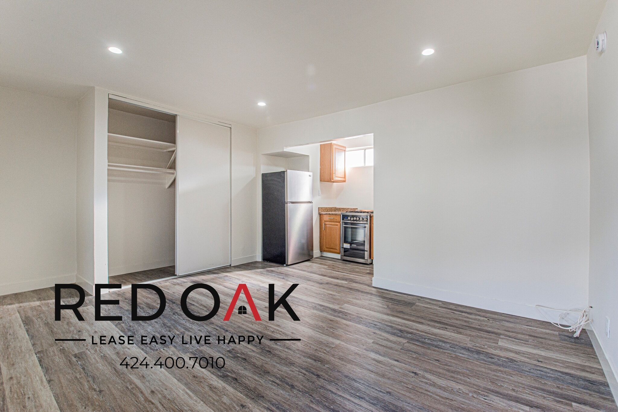 Building Photo - 4630 Venice Blvd.