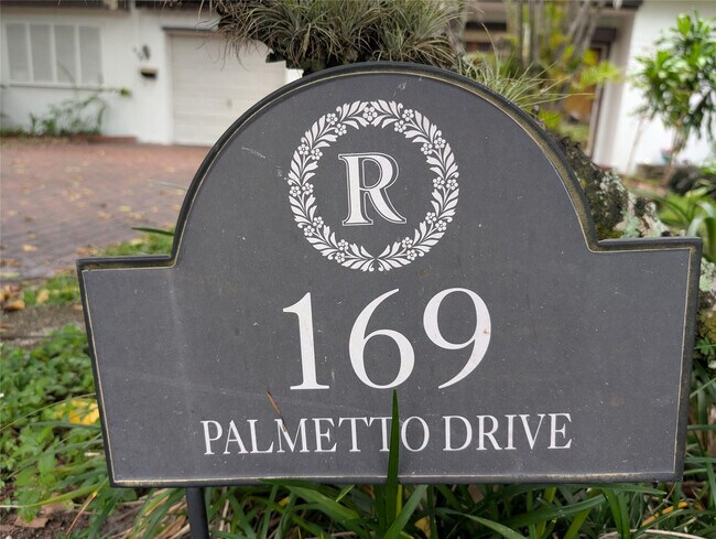 Building Photo - 169 Palmetto Dr