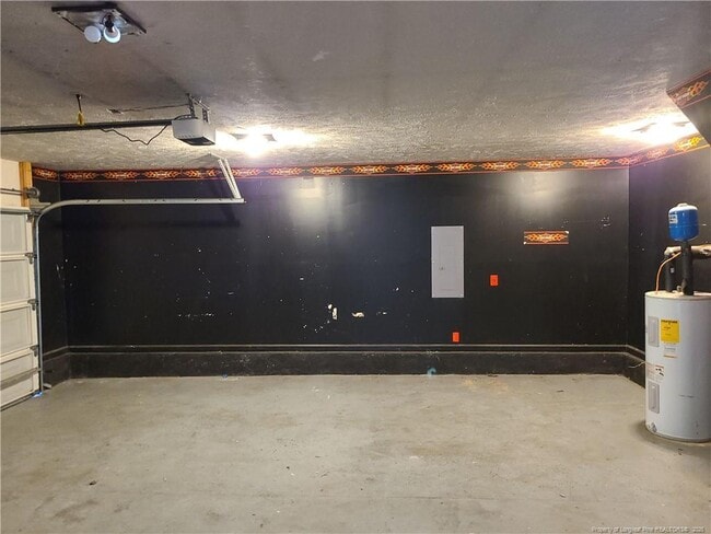 Building Photo - 2609 Cameron Woods Ln