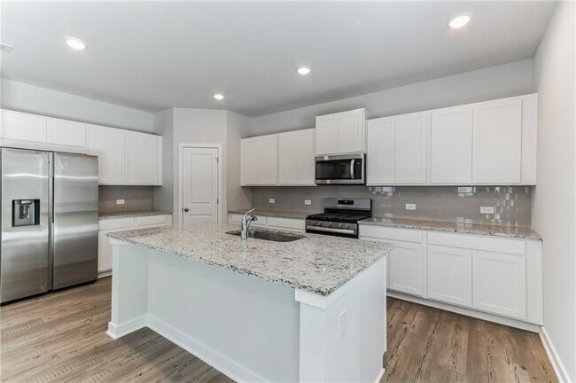 Building Photo - 727 Ruddy Dr