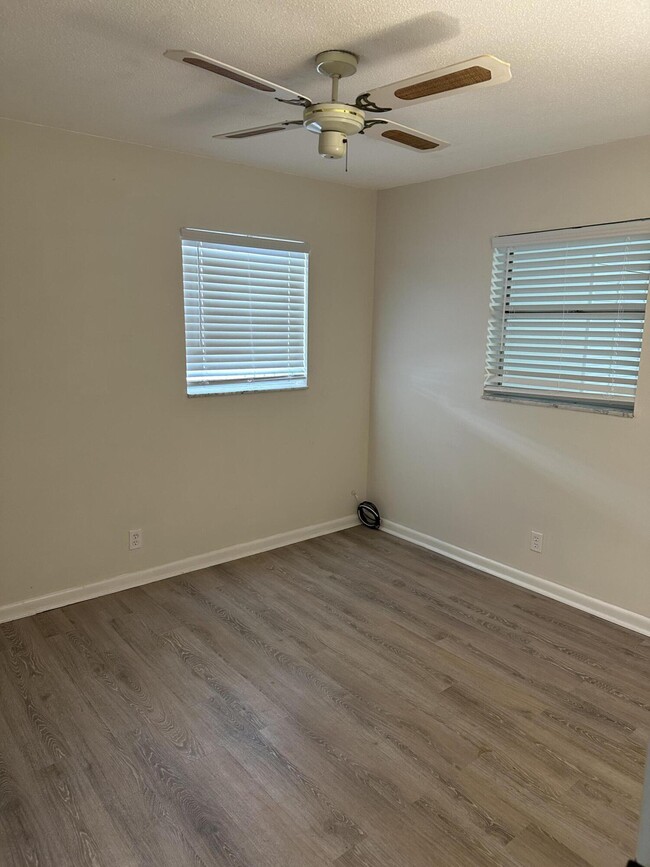 Building Photo - 915 Anglers Way