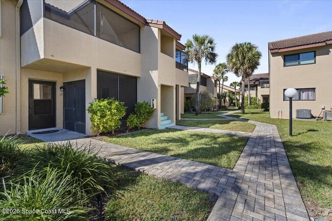 Building Photo - 1145 N Shannon Ave