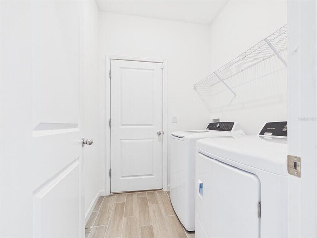 Building Photo - 9037 SW 58th Cir