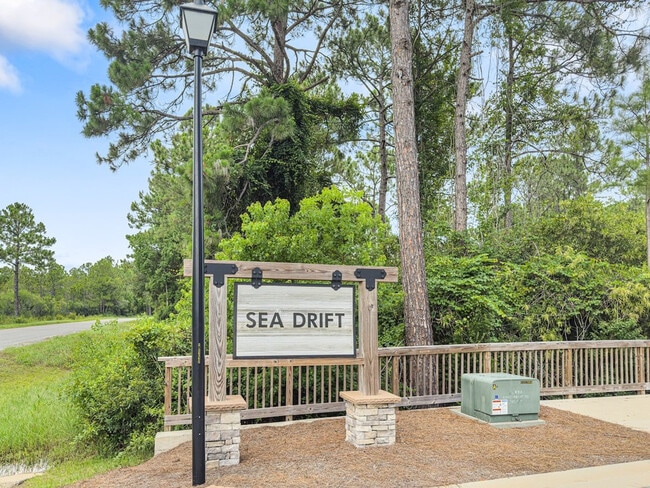 Building Photo - 128 Sea Eagle Ln