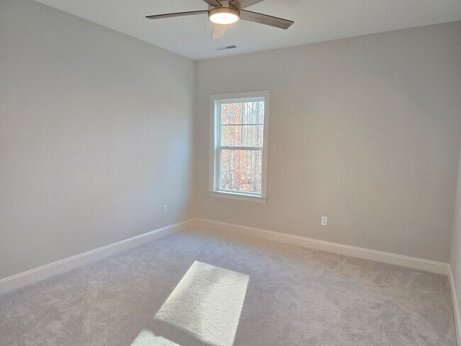 Building Photo - Brand New 5 Bedroom 3 Bathroom Single Family Home with guest suite and 1st floor office w/ FREE h...