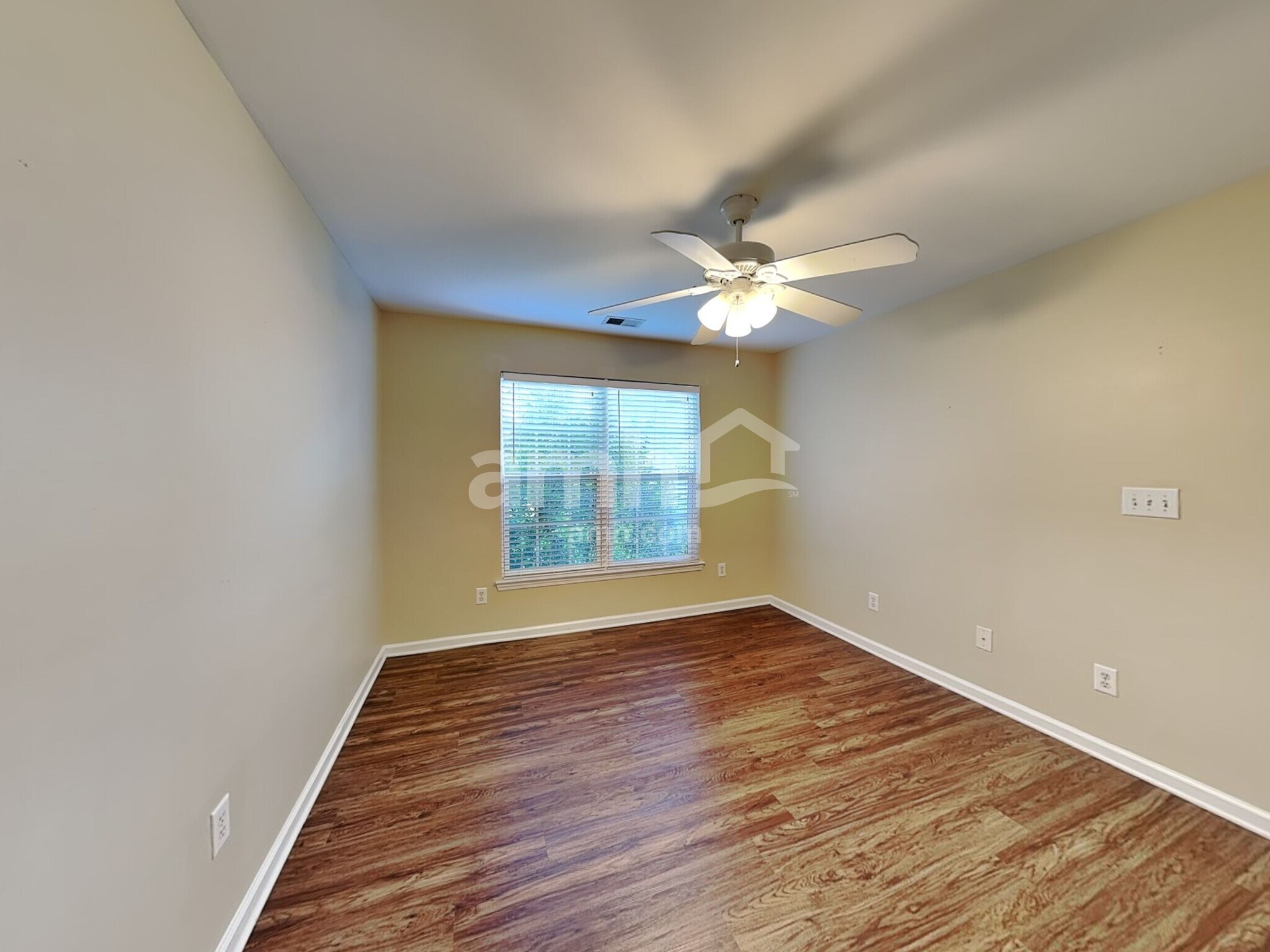 Building Photo - 8207 Abbottsgate Ln