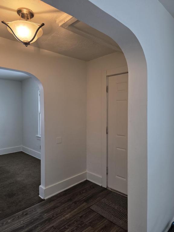 Building Photo - 1028 Clearview St NW