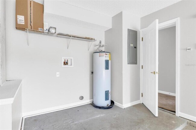 Building Photo - 115 Brunswick Ln