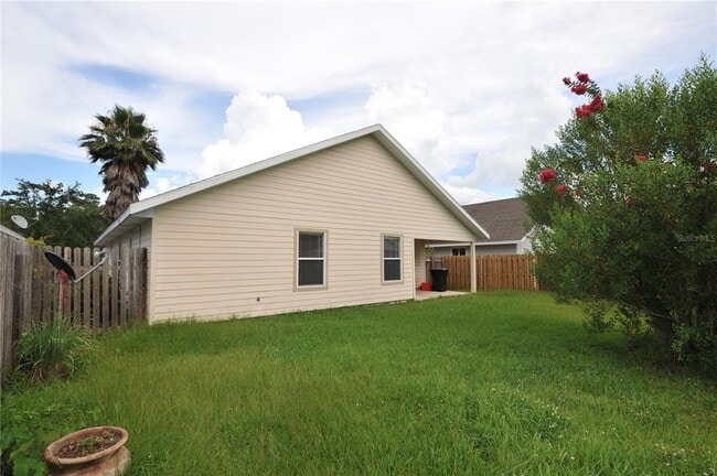 Building Photo - 4930 NW 20th Dr