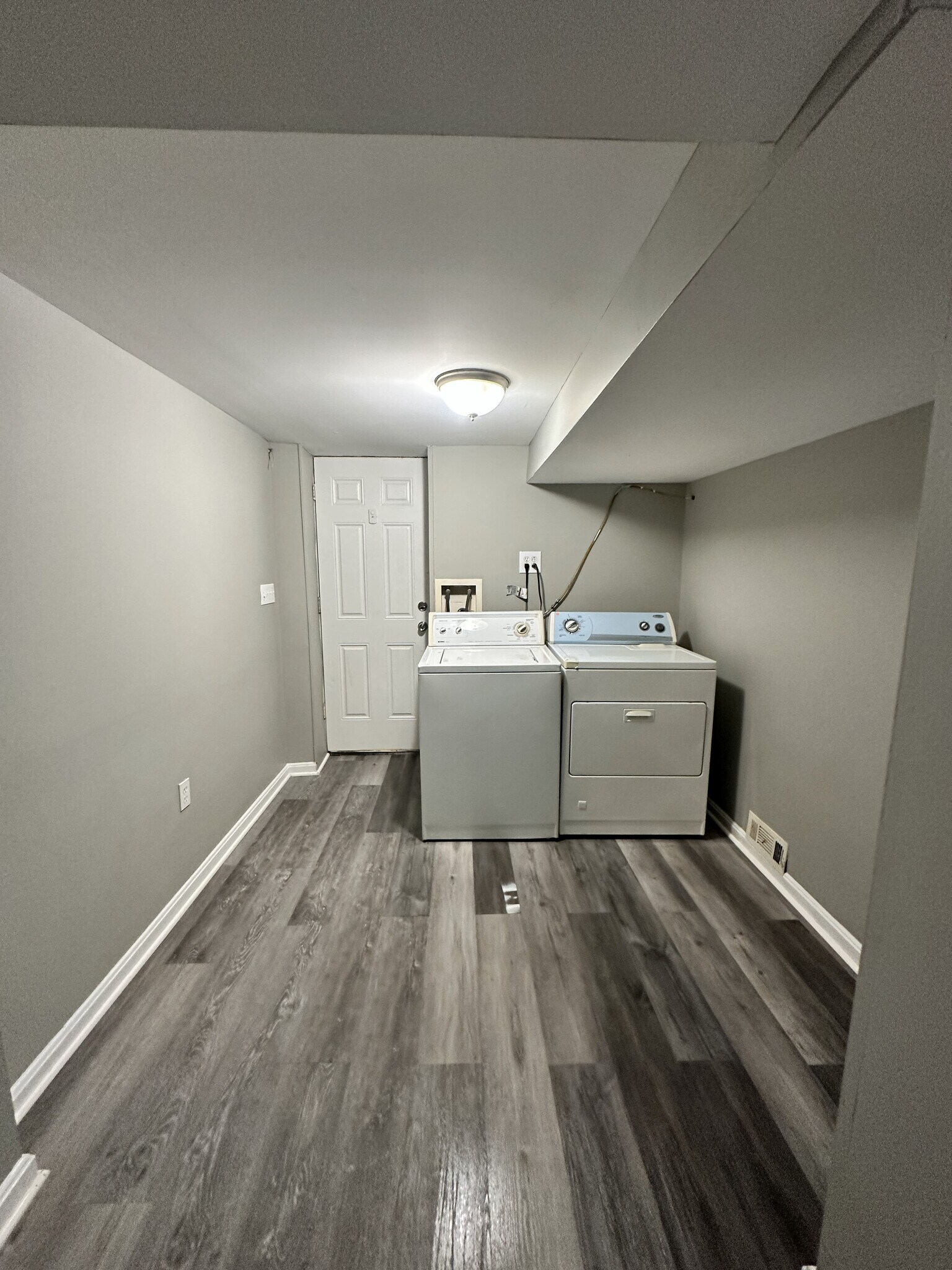 Building Photo - 3428 6th St