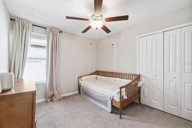 Building Photo - 10345 Shady Preserve Dr