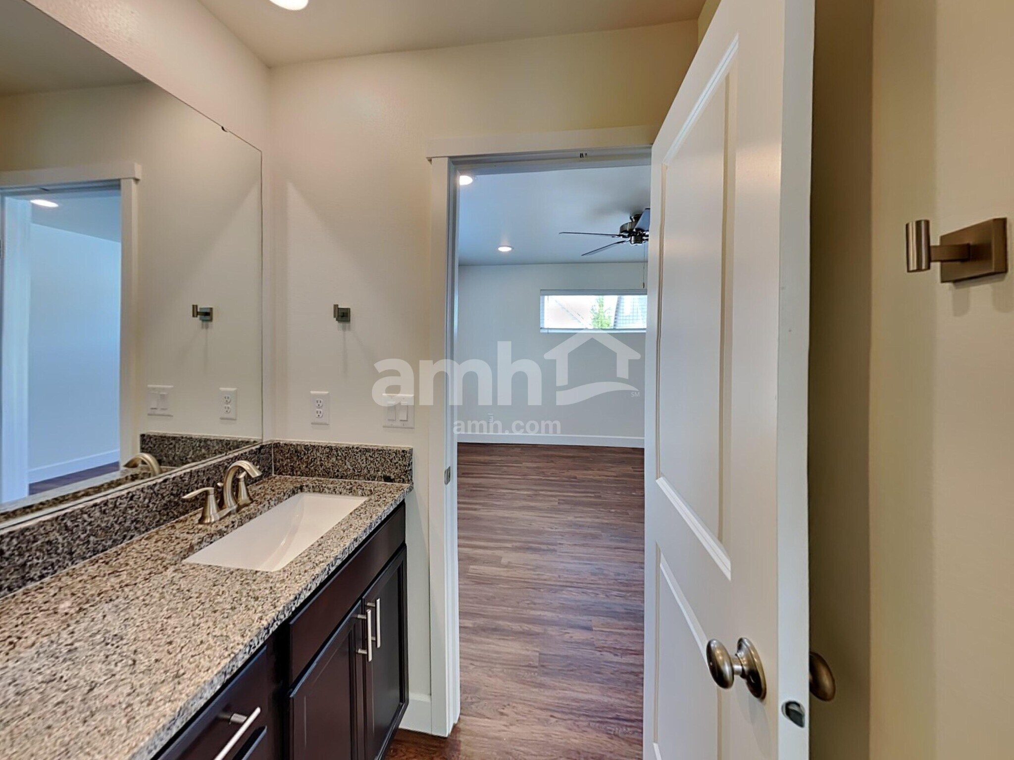 Building Photo - 33064 Eagle Peak Ln