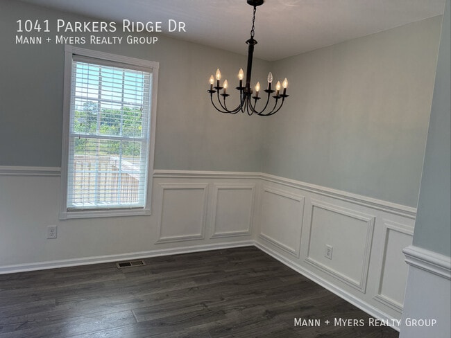Building Photo - 1041 Parkers Ridge Dr