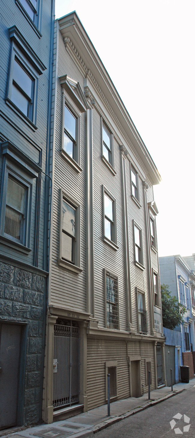 Building Photo - 149-153 Jasper Pl