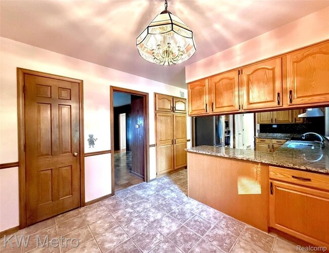 Building Photo - 1448 Inwoods Cir