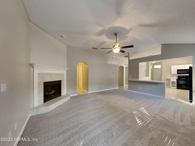 Building Photo - 938 Cherry Point Way