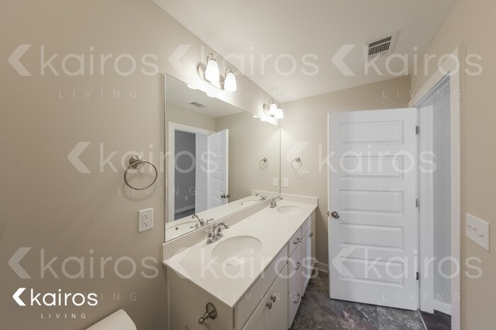 Building Photo - 11386 Crimson Ridge Rd