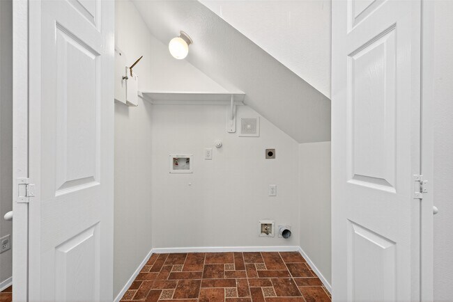 Building Photo - 1229 Verde Trails Dr