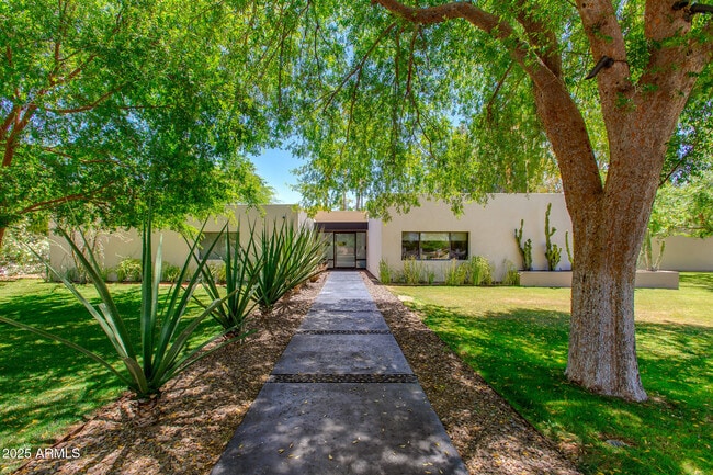 Primary Photo - 3601 N 55th Pl