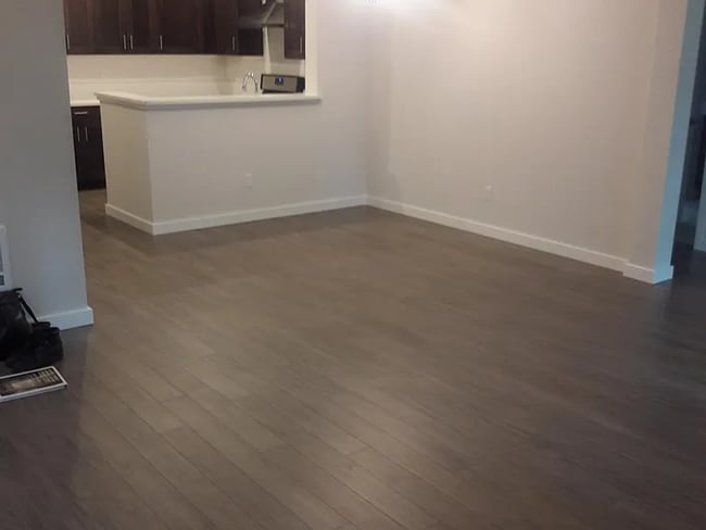 Building Photo - 2 bed/1 bath in Southeast Redmond