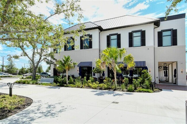 Building Photo - 12240 Wellen Golf St