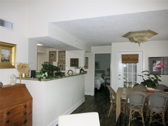 Building Photo - 15060 SW 103rd Terrace