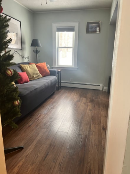 Building Photo - 116 Faneuil St