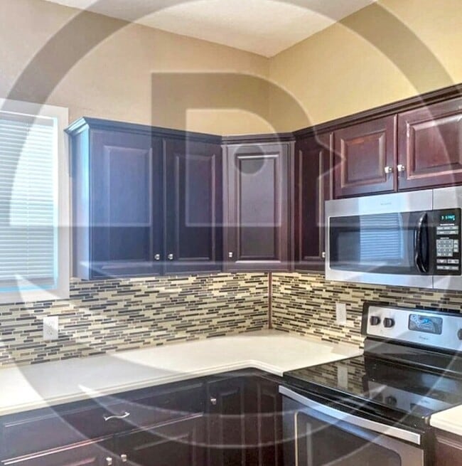 Building Photo - 1018 14th St