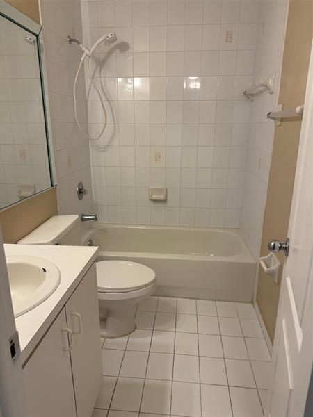 Building Photo - 7556 NW 173rd St