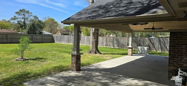 Building Photo - 11507 Marrs Dr