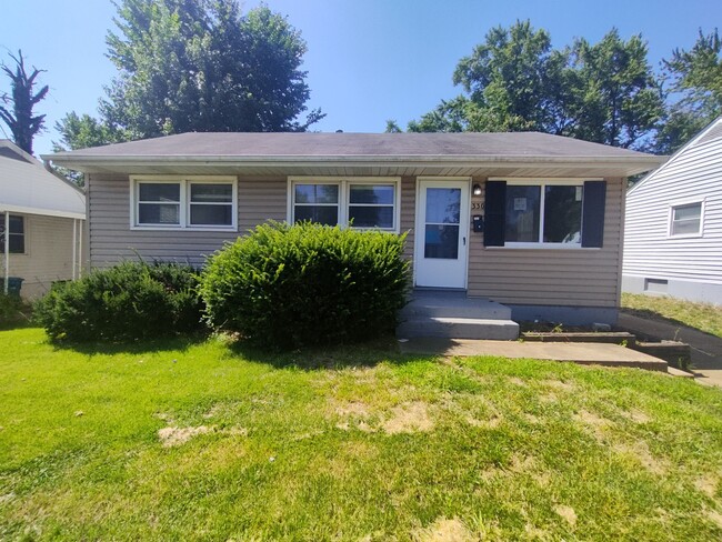 Building Photo - 330 Lancashire Rd
