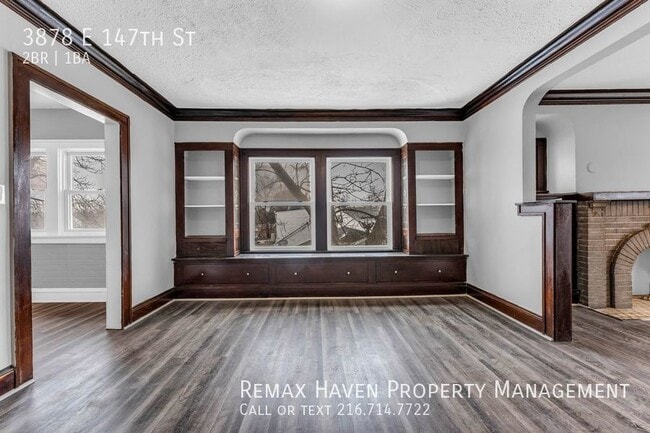 Building Photo - 3878 E 147 St #2/UP, Cleveland - 2 Bed 1 B...
